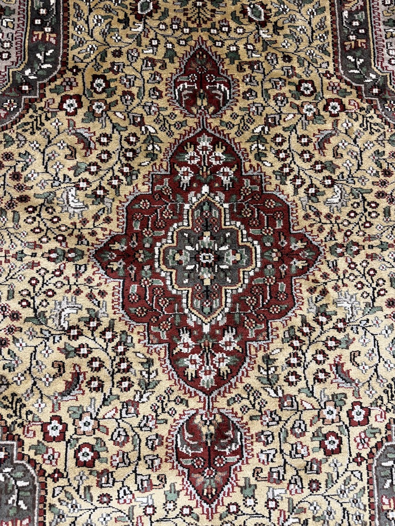 Code 9334 India Persian Kerman Carpet 193x120cm Hand knotted - Image 5