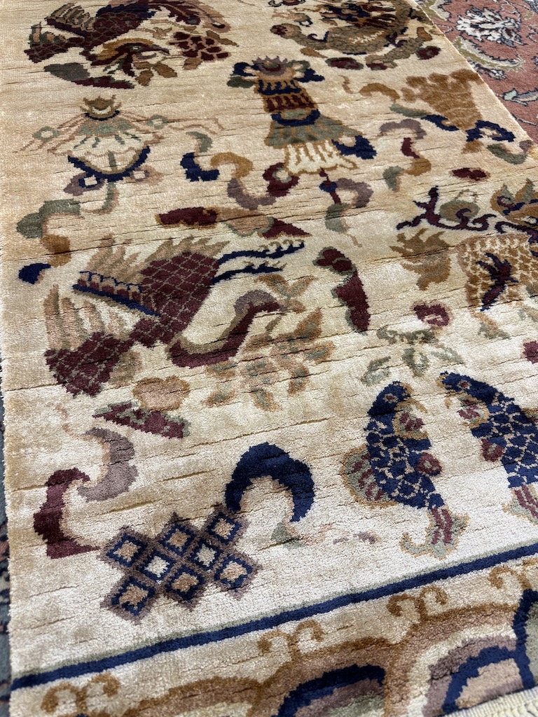Code 9337 Vintage Chinese Pure Silk Pictorial Runner 182x68cm Hand knotted - Image 2